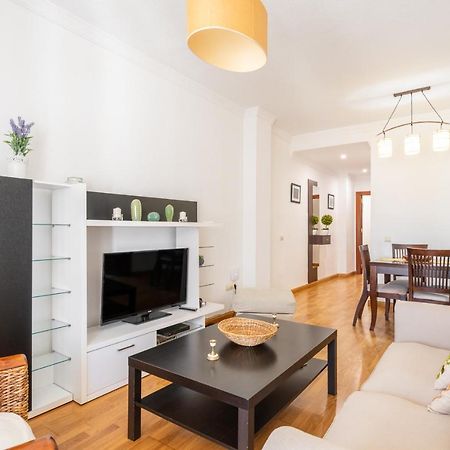 Amplio Apartamento Universidad By Renthas Málaga Eksteriør billede