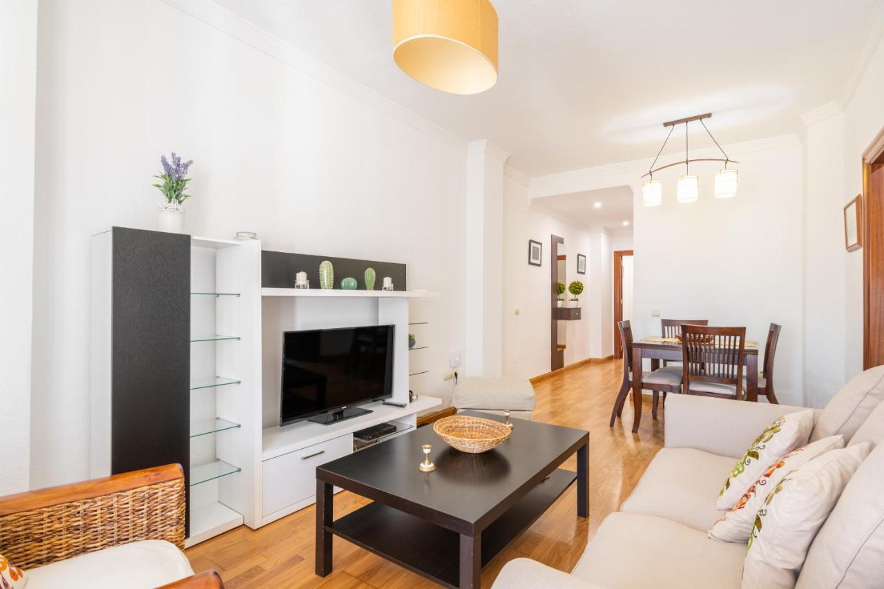 Amplio Apartamento Universidad By Renthas Málaga Eksteriør billede